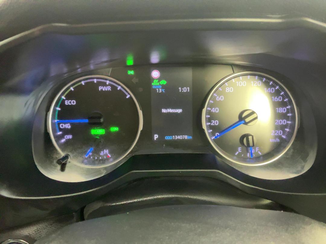 Photo '21' of Toyota Rav4