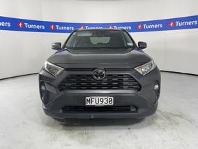 Photo '2' of Toyota Rav4