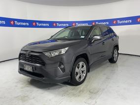 Photo '4' of Toyota Rav4
