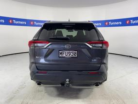 Photo '6' of Toyota Rav4