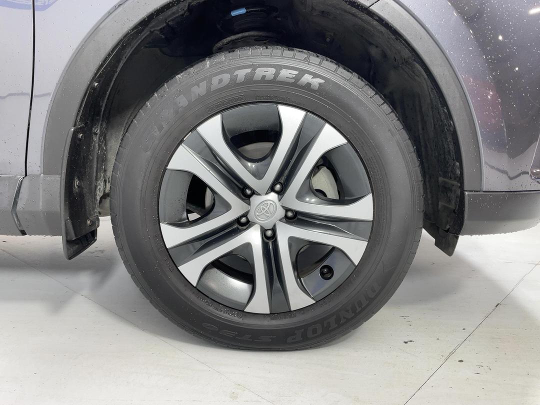 Photo '9' of Toyota Rav4