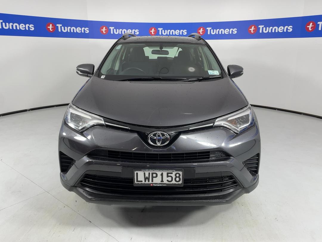 Photo '2' of Toyota Rav4