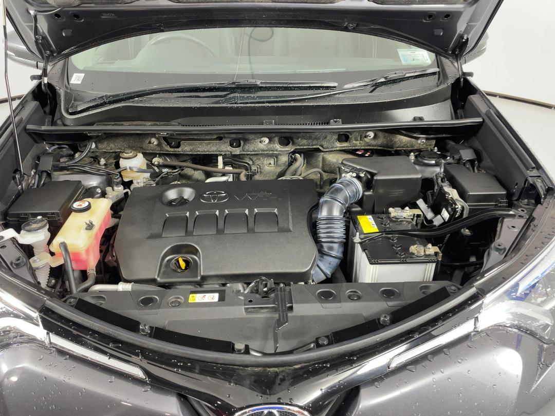 Photo '13' of Toyota Rav4