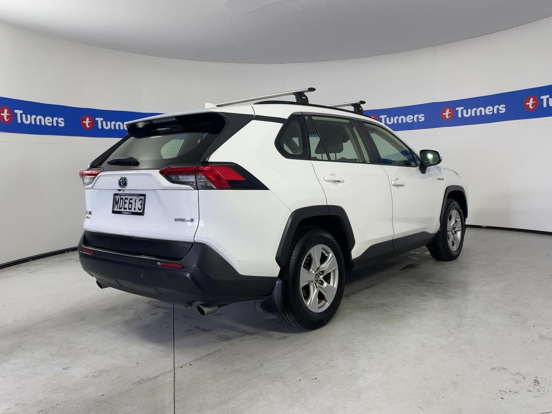 Photo '7' of Toyota Rav4