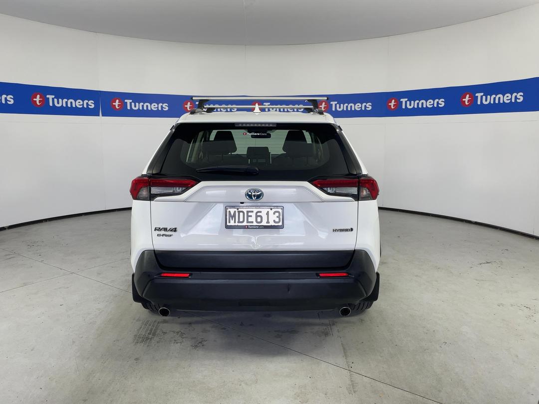 Photo '6' of Toyota Rav4