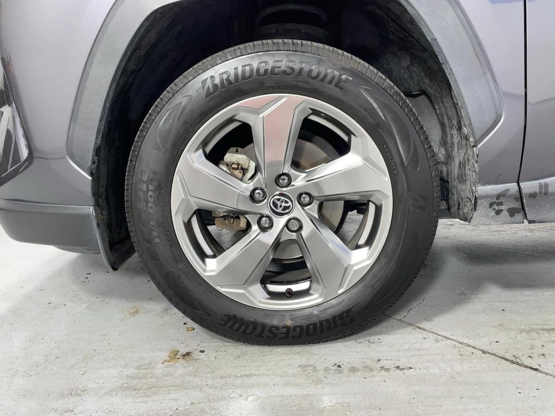 Photo '10' of Toyota Rav4