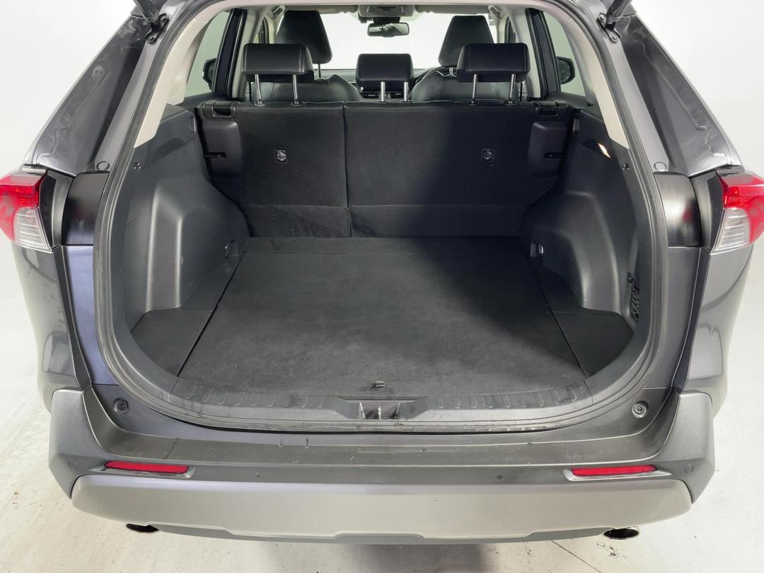 Photo '14' of Toyota Rav4