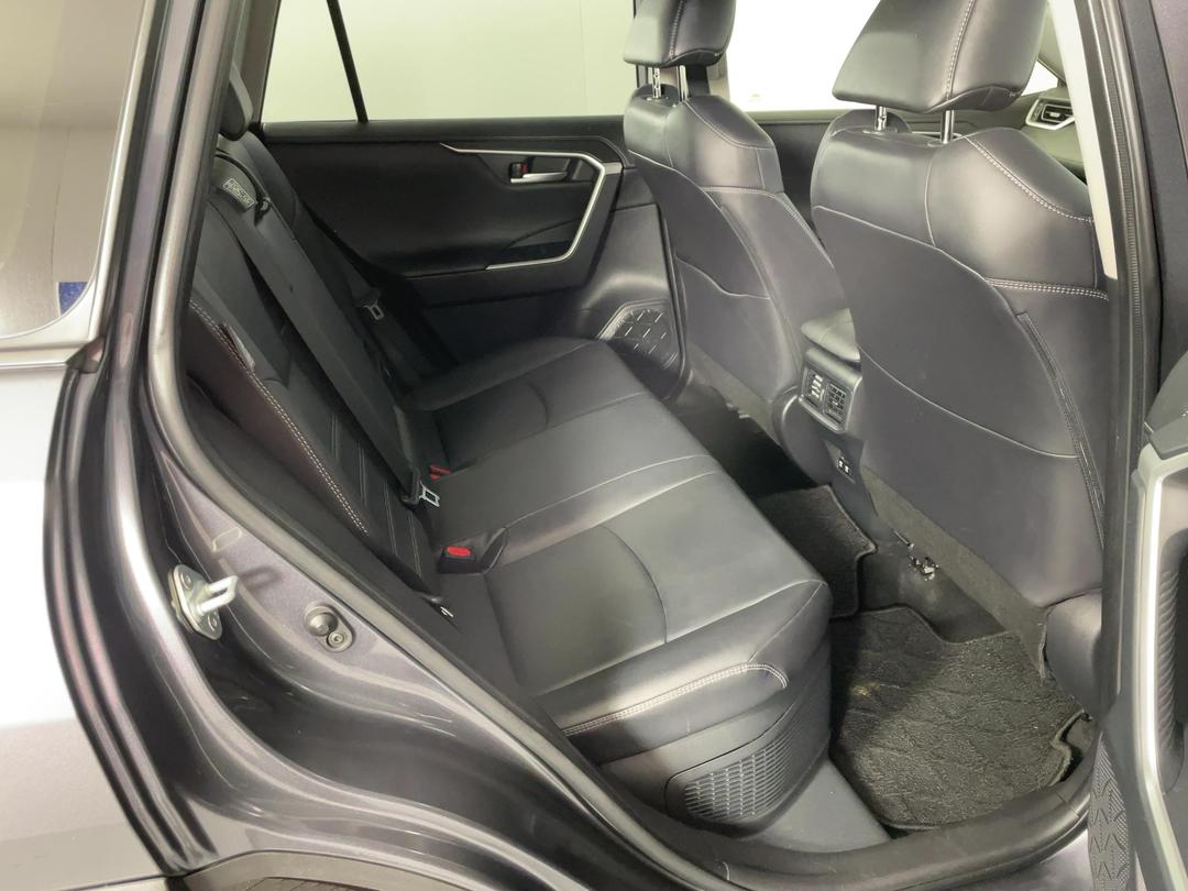 Photo '20' of Toyota Rav4