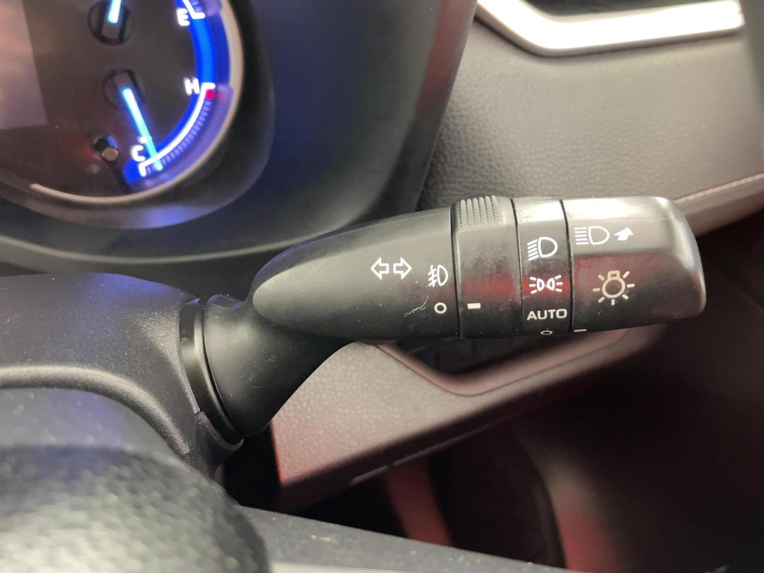 Photo '30' of Toyota Rav4