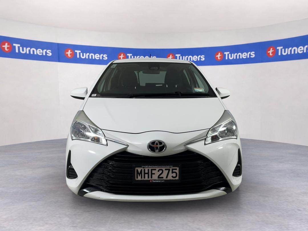 Photo '2' of Toyota Yaris