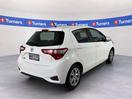 Thumbnail '7' of Toyota Yaris