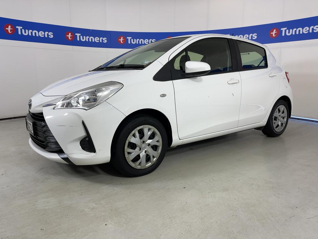 Photo '4' of Toyota Yaris