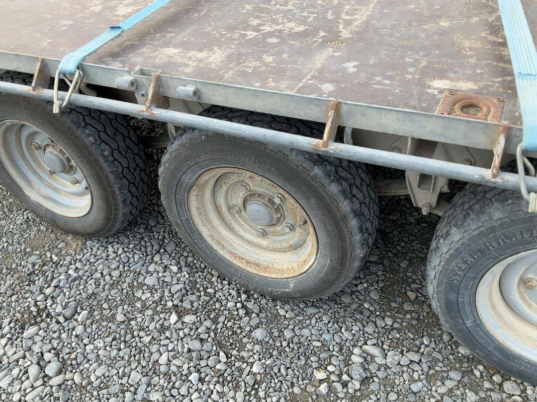 Photo '8' of Trailer IFOR Williams Flat Deck Full