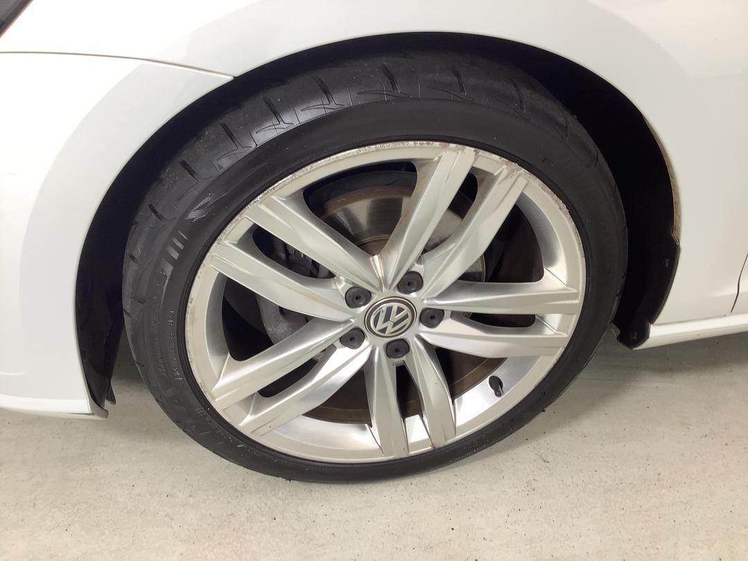 Photo '10' of Volkswagen Golf