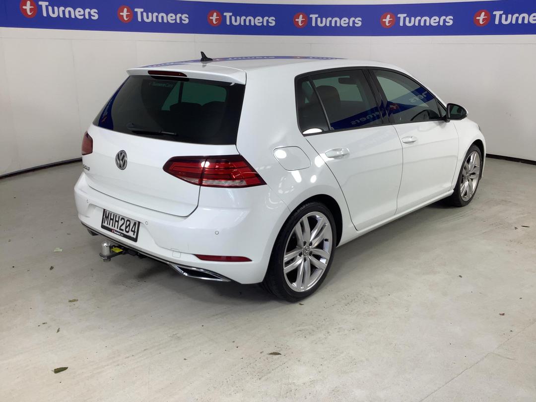 Photo '7' of Volkswagen Golf