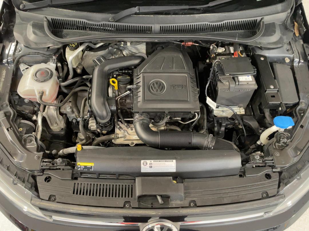 Photo '13' of Volkswagen Polo