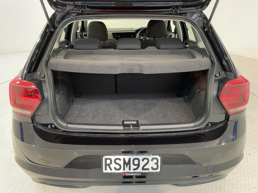 Photo '14' of Volkswagen Polo