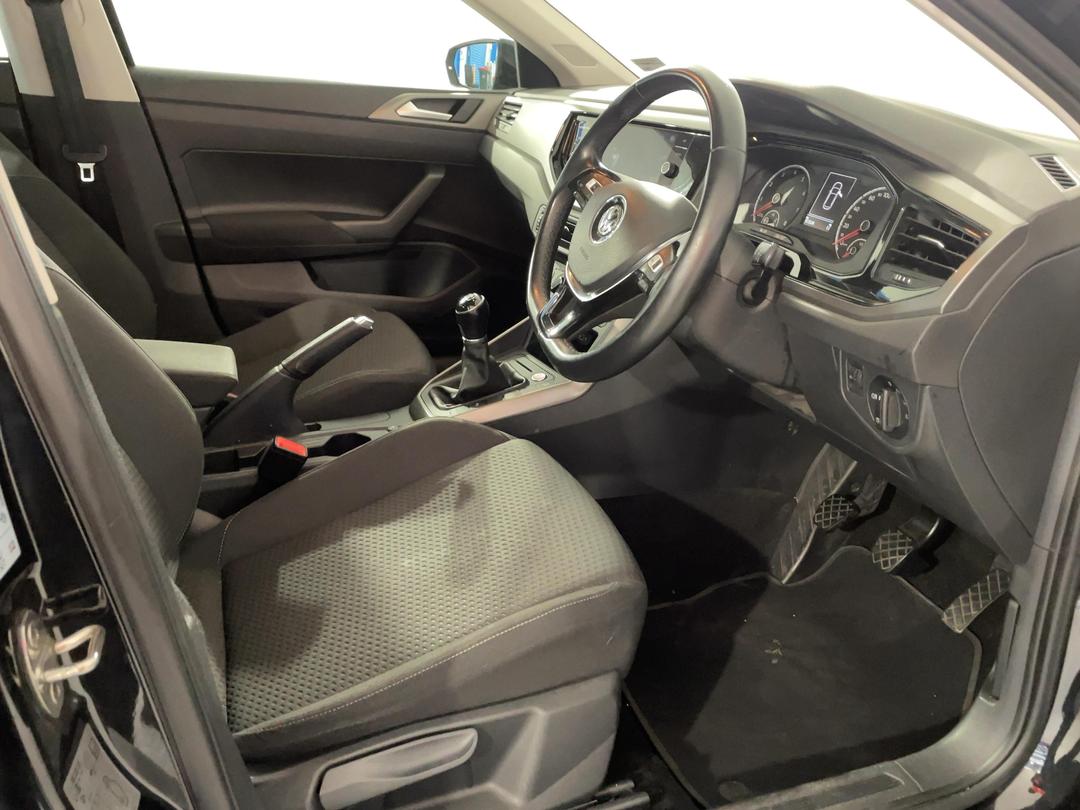 Photo '16' of Volkswagen Polo