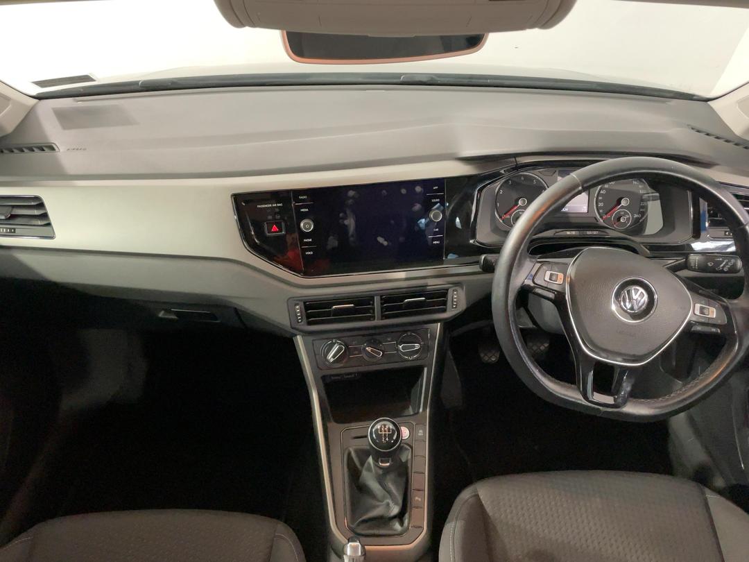 Photo '17' of Volkswagen Polo