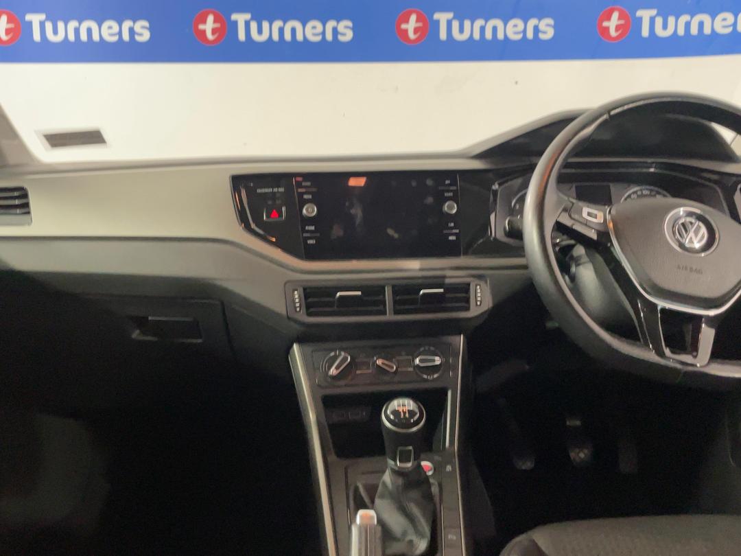 Photo '18' of Volkswagen Polo