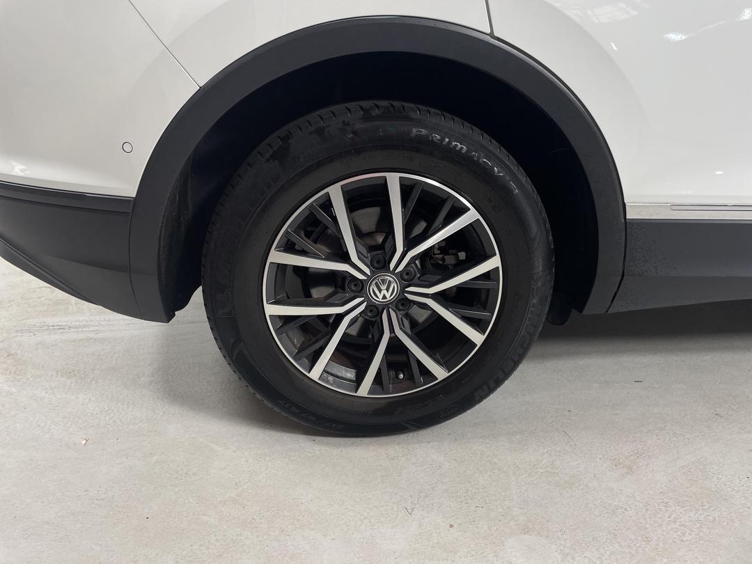 Photo '12' of Volkswagen Tiguan