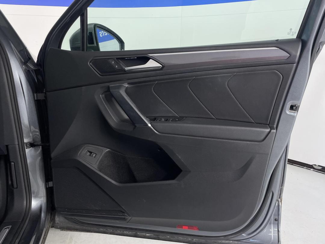 Photo '13' of Volkswagen Tiguan Allspace TSI RL 4M