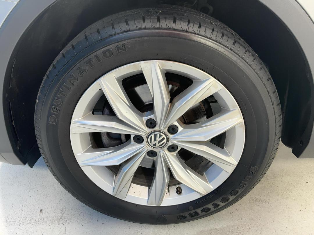 Photo '10' of Volkswagen Tiguan