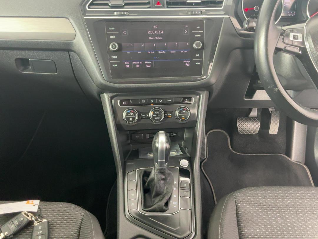 Photo '18' of Volkswagen Tiguan