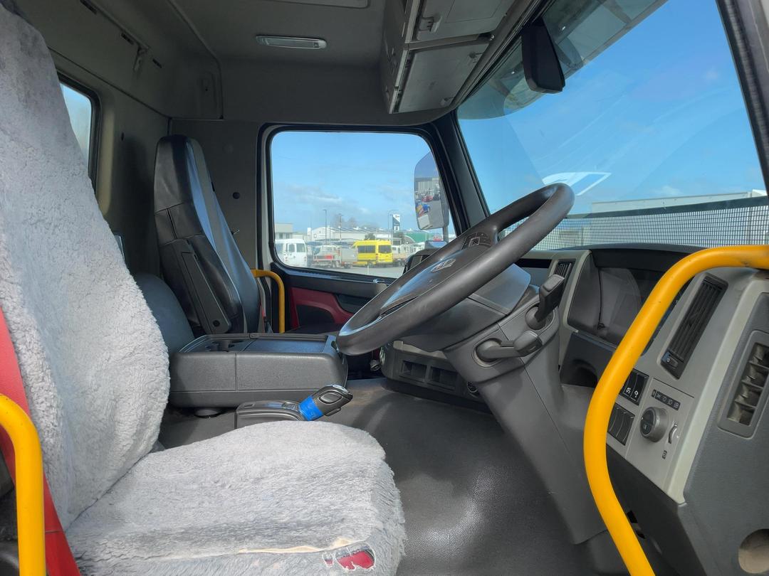 Photo '11' of Volvo FM540 Cab Chassis