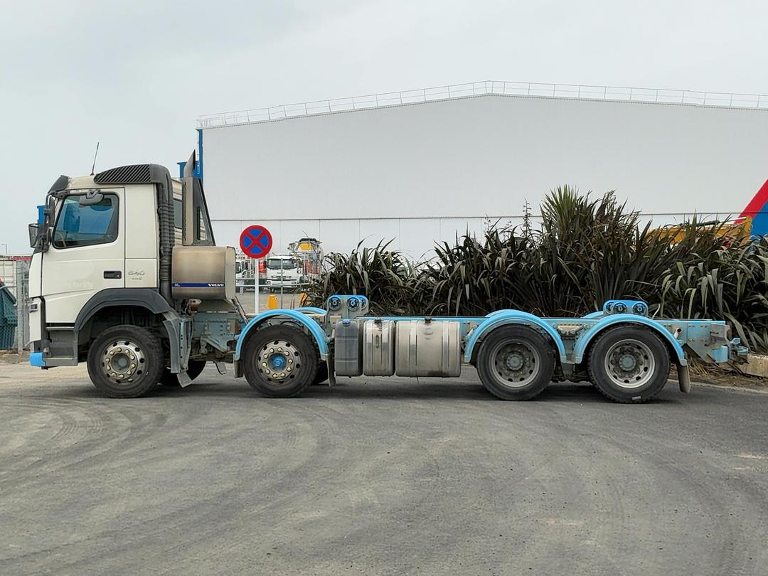 Photo '8' of Volvo FM540 Cab Chassis