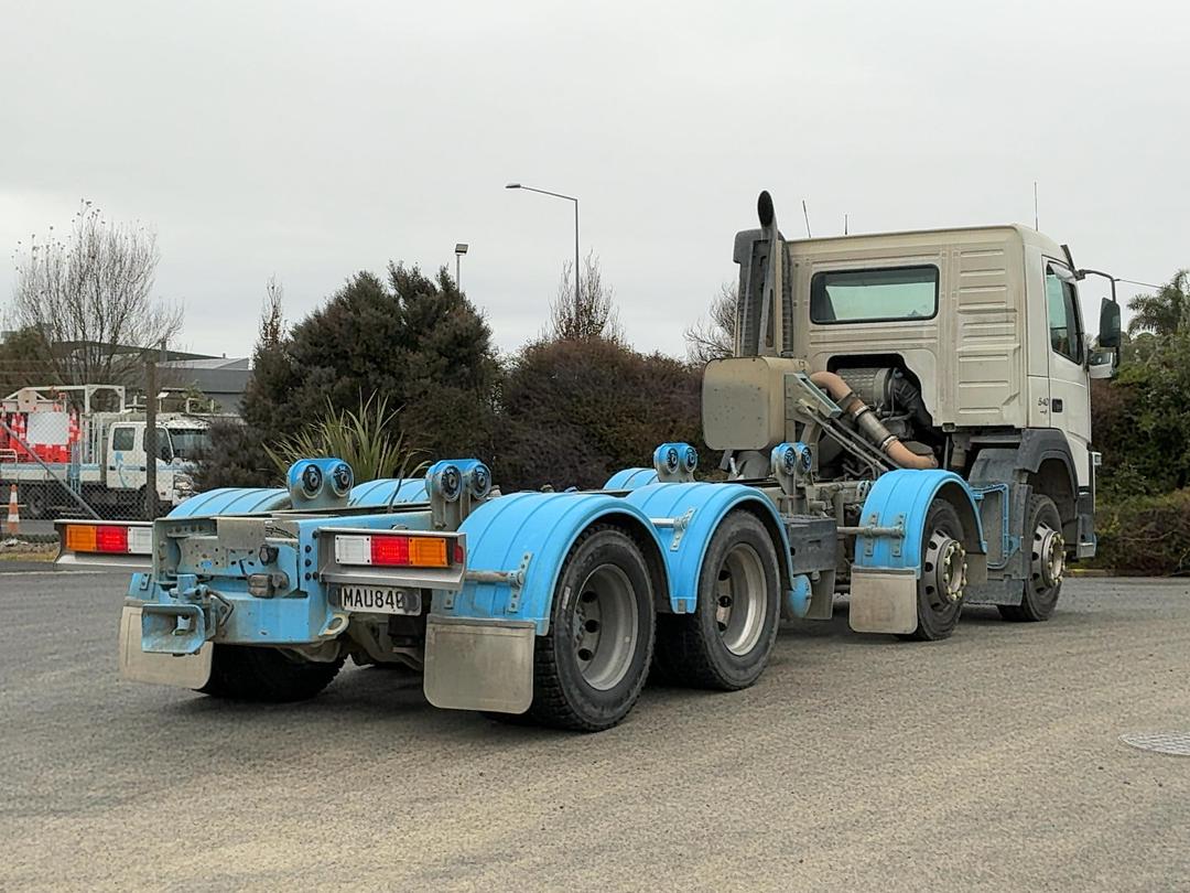 Photo '4' of Volvo FM540 Cab Chassis
