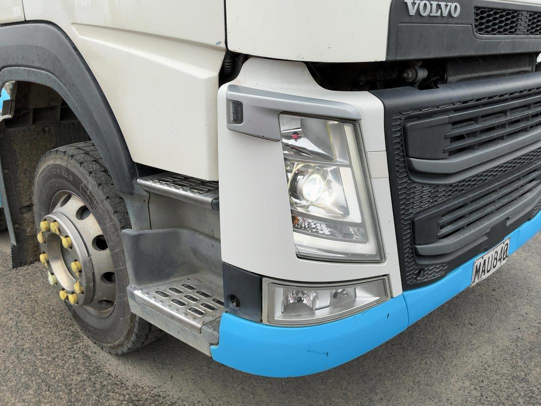 Photo '21' of Volvo FM540 Cab Chassis