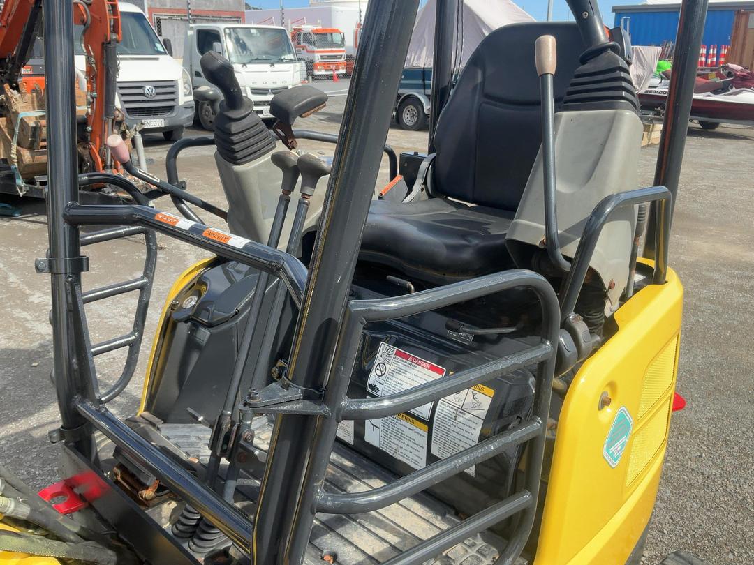 Photo '13' of Yanmar VIO17 Excavator