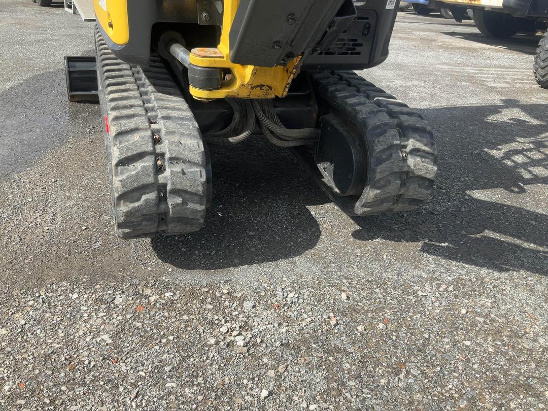 Photo '23' of Yanmar VIO17 Excavator