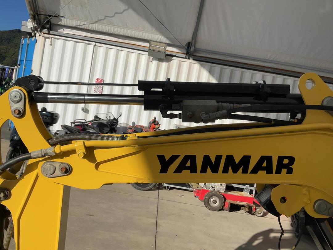 Photo '20' of Yanmar VIO17 Excavator