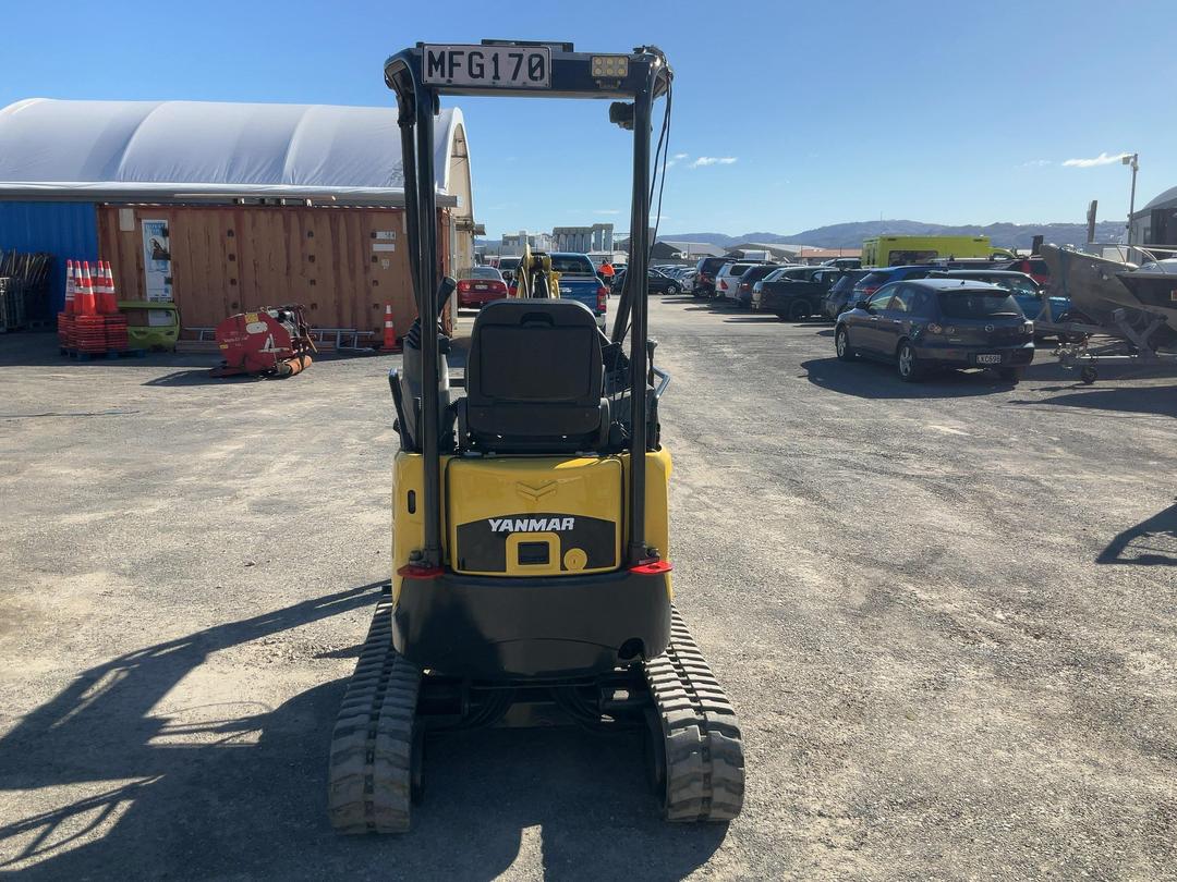 Photo '8' of Yanmar VIO17 Excavator