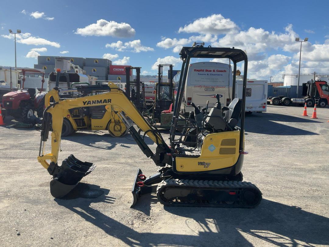 Photo '10' of Yanmar VIO17 Excavator