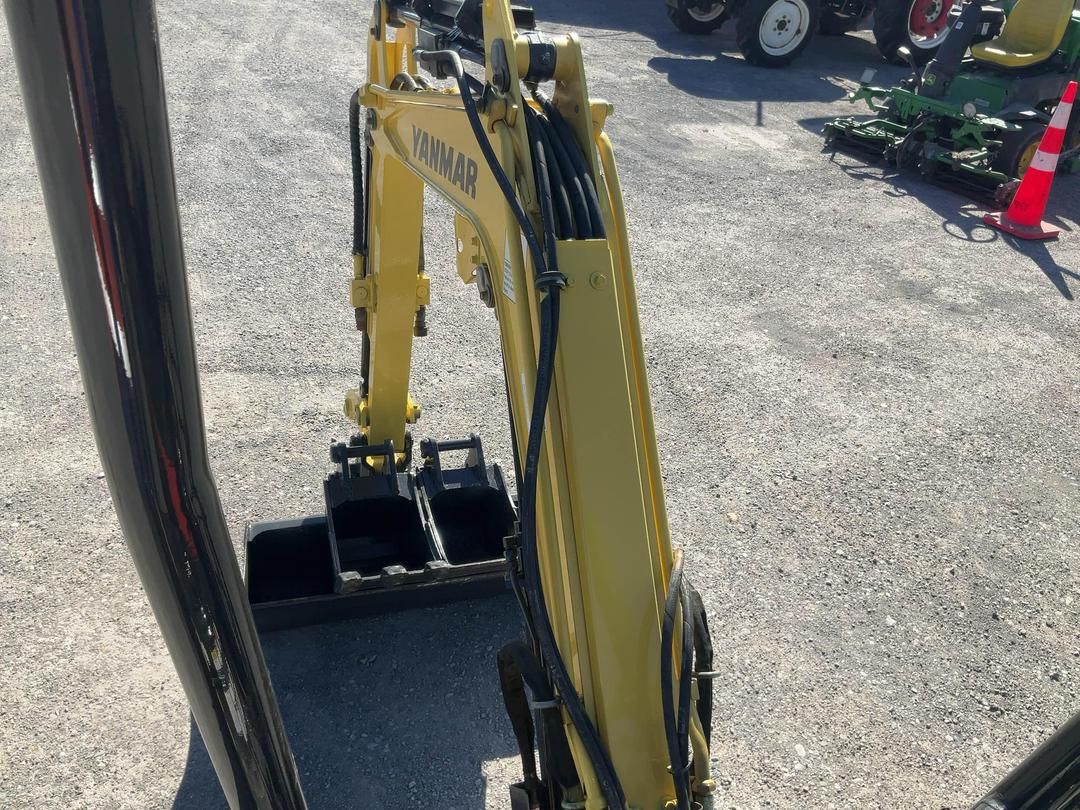 Photo '24' of Yanmar VIO17 Excavator