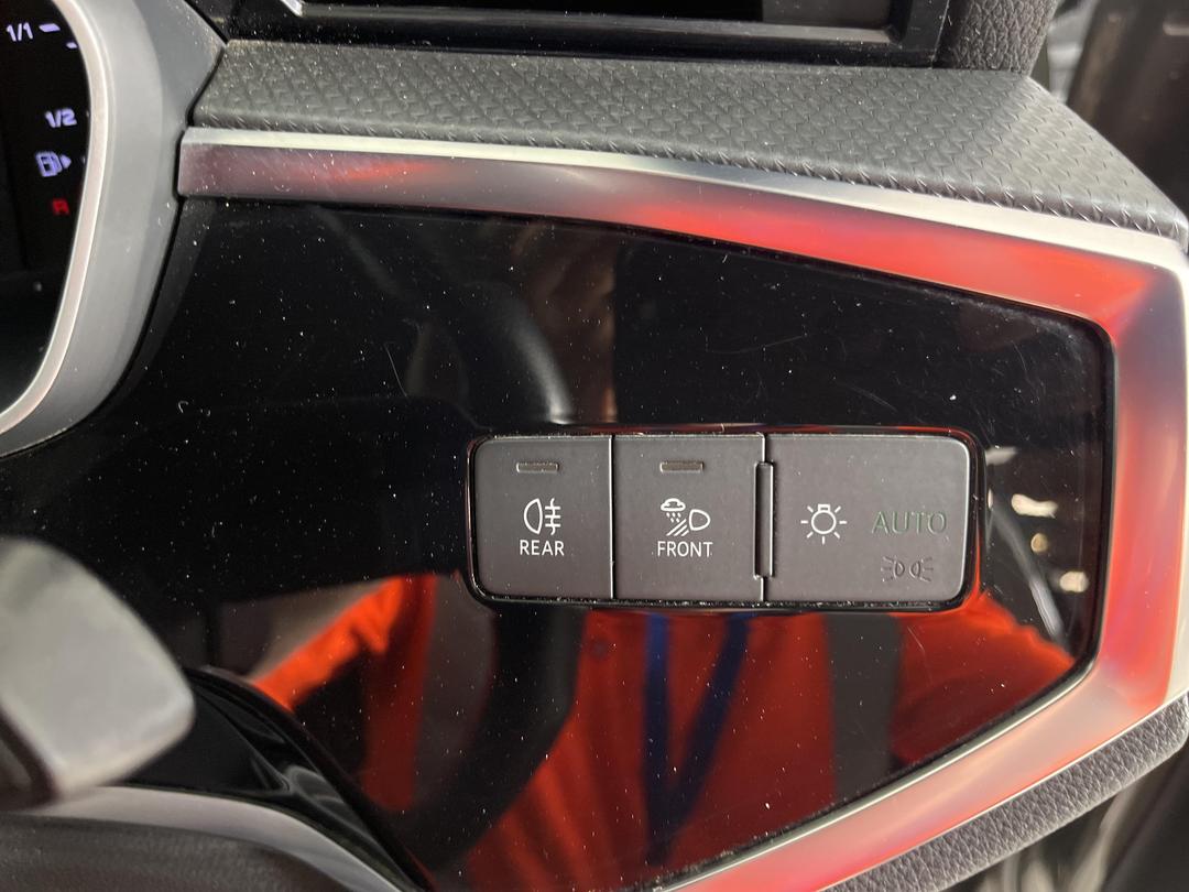 Photo '27' of Audi Q3