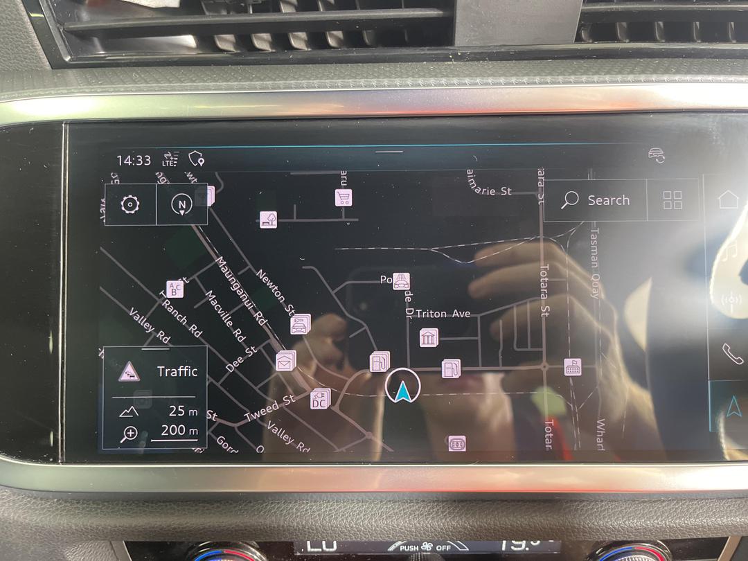 Photo '30' of Audi Q3