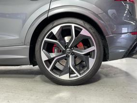 Photo '11' of Audi Q8