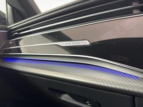 Photo '46' of Audi Q8