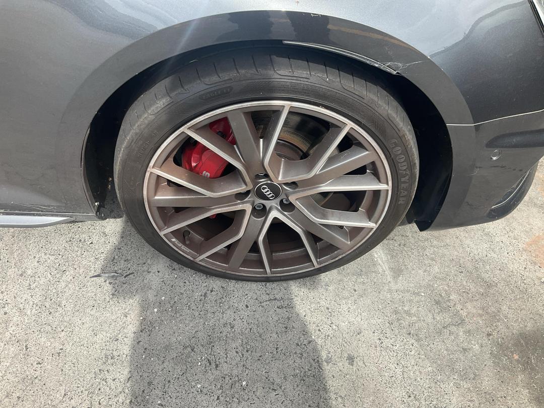 Photo '7' of Audi S4