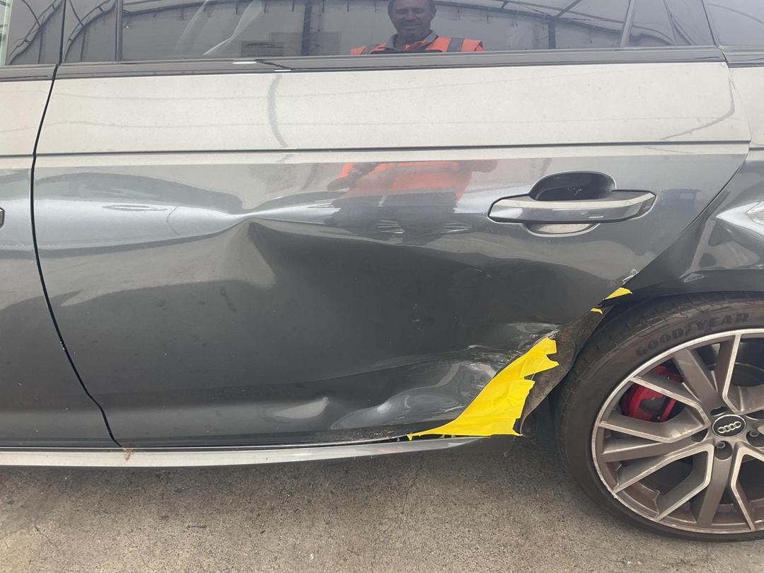 Photo '11' of Audi S4