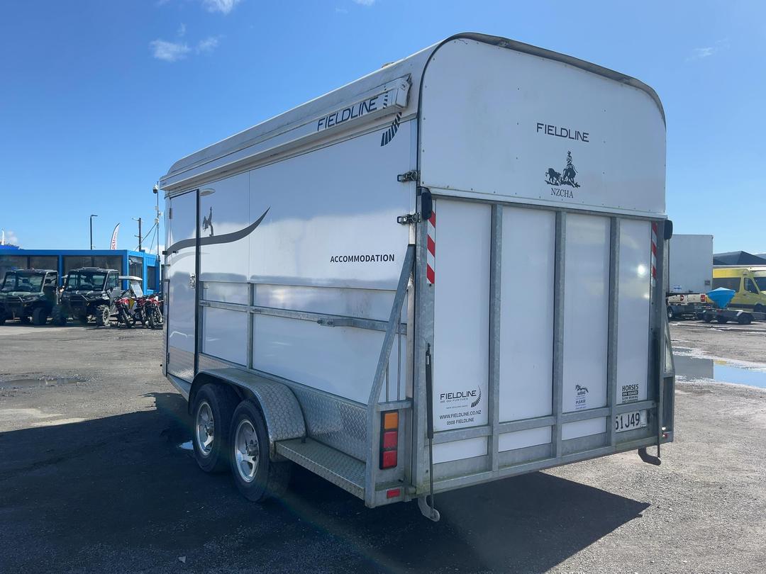 Photo '6' of FIELDLINE FLOAT Horse Float - Tandem
