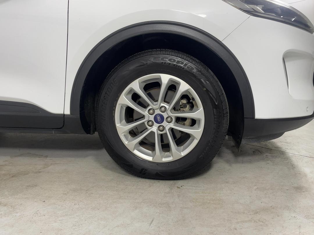 Photo '9' of Ford Escape
