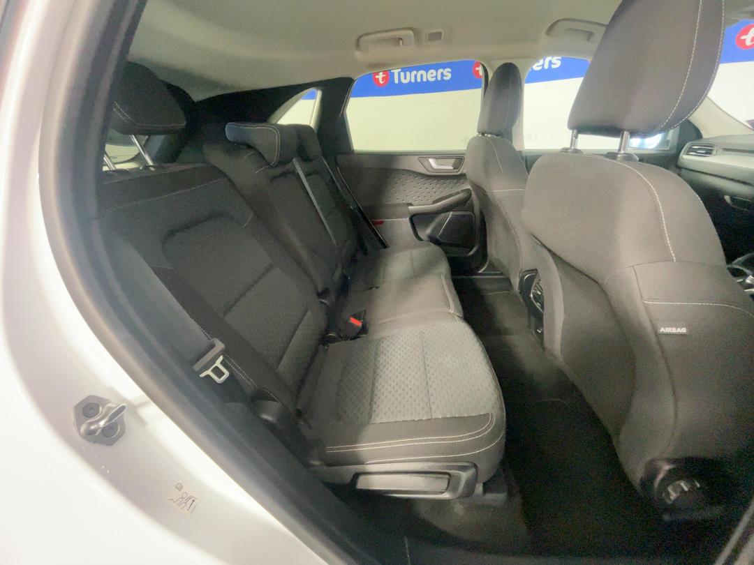 Photo '20' of Ford Escape
