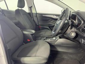 Photo '16' of Ford Focus