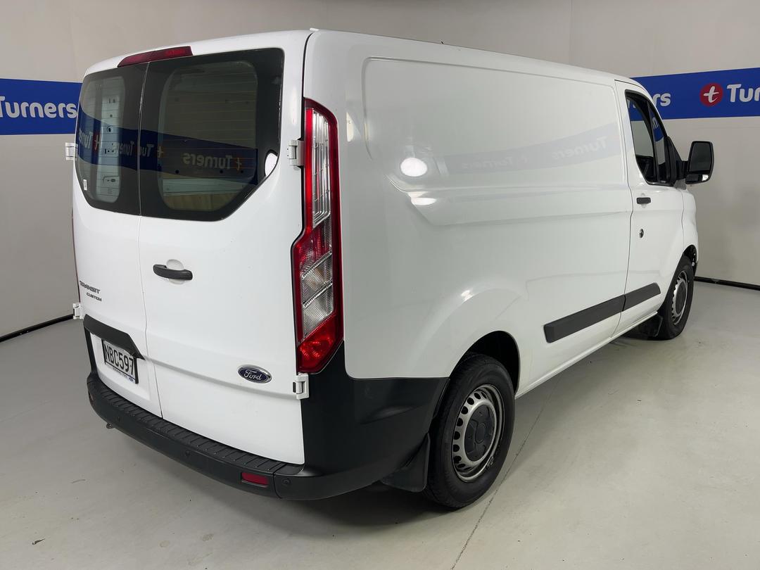 Photo '7' of Ford Transit
