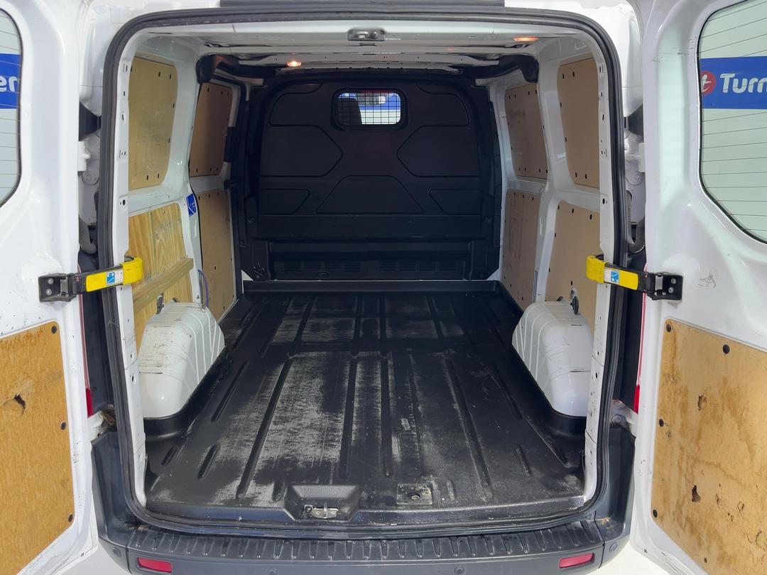 Photo '14' of Ford Transit